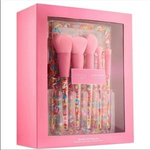 Sephora Ice Cream Museum Collab Clutch & Eyeshadow brush set